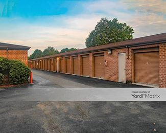 Photo 2 of Public Storage - 7901 Malcolm Road, Clinton, MD