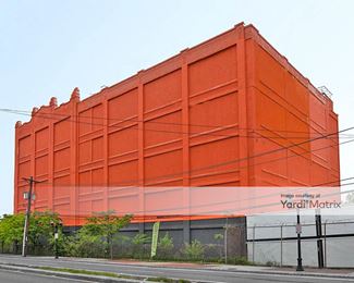 Photo 1 of Extra Space Storage - 272 Sussex Avenue, Newark, NJ