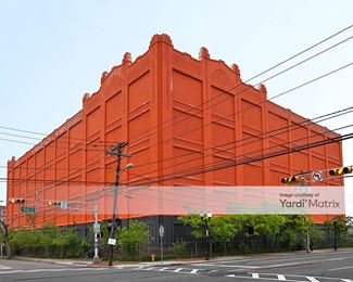 Photo 2 of Extra Space Storage - 272 Sussex Avenue, Newark, NJ