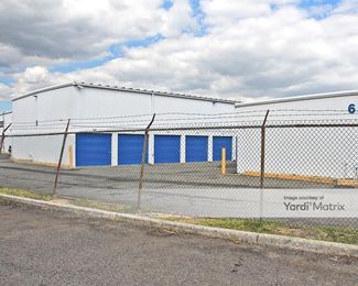 Photo 4 of A Self Storage - 50 Bergen Turnpike, Little Ferry, NJ