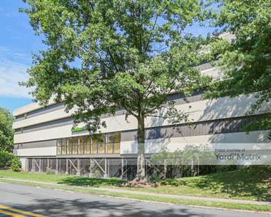 Storage Units for Rent available at 445 Wagaraw Road, Fair Lawn, NJ 07410