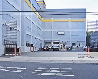 Photo 4 of Storage King USA - 1448 McCarter Hwy, Newark, NJ
