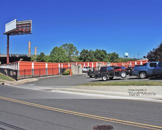 Photo 5 of Public Storage - 625 Glenwood Avenue, Hillside, NJ