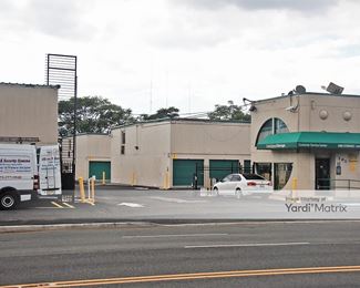 Photo 2 of Extra Space Storage - 101 Paterson Plank Road, Secaucus, NJ