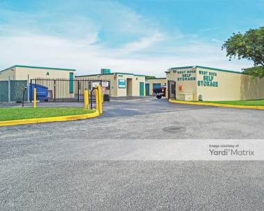 Storage Units for Rent available at 9868 Sandalfoot Blvd, Boca Raton, FL 33428