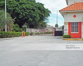 Photo 2 of Public Storage - 1247 45th Street, West Palm Beach, FL