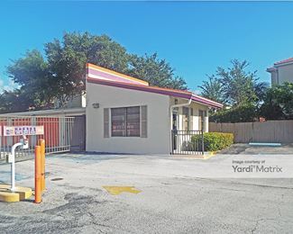 Photo 2 of Public Storage - 3000 North Federal Hwy, Delray Beach, FL