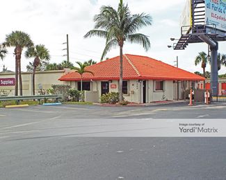 Photo 2 of Public Storage - 6000 West Atlantic Avenue, Delray Beach, FL