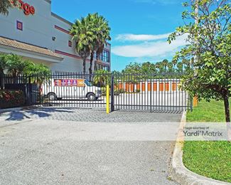 Photo 4 of Public Storage - 400 East Industrial Avenue, Boynton Beach, FL