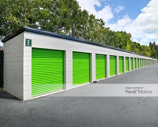 Photo 2 of Gator State Storage - 500 Haverhill Road North, Haverhill, FL