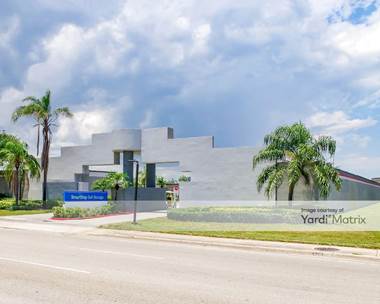 Storage Units for Rent available at 189 Linton Blvd, Delray Beach, FL 33444