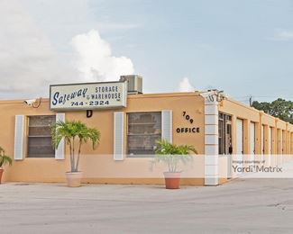 Photo 2 of Safeway Storage-Warehouses - 709 Commerce Way, Jupiter, FL