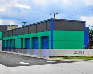 Photo 2 of CubeSmart Self Storage - 2529 Kenilworth Avenue, Hyattsville, MD