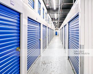 Photo 4 of CubeSmart Self Storage - 2529 Kenilworth Avenue, Hyattsville, MD