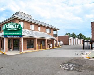 Photo 2 of Extra Space Storage - 5851 King Centre Drive, Alexandria, VA