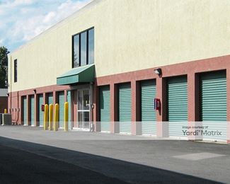 Photo 1 of Extra Space Storage - 2820 Hollywood Road, Falls Church, VA