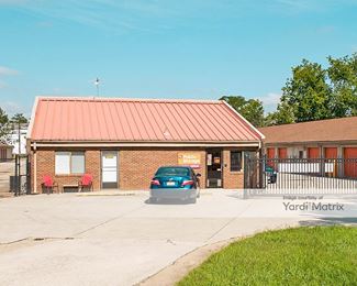 Photo 5 of Public Storage - 466 Herndon Pkwy, Herndon, VA