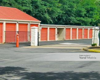 Photo 5 of Public Storage - 1751 Old Meadow Road, McLean, VA