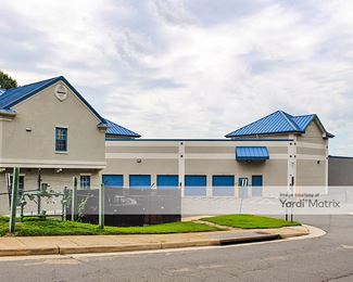 Photo 2 of Extra Space Storage - 8021 Mims Street, Lorton, VA