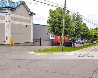 Photo 3 of Extra Space Storage - 8021 Mims Street, Lorton, VA