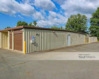 Photo 4 of Storage Wise Self Storage - 7437 John Marshall Hwy, Marshall, VA