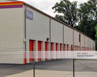 Photo 4 of Public Storage - 8523 Lee Hwy, Fairfax, VA