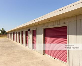 Photo 2 of Watson Storage - 8628 Pleasant Grove Road, Elverta, CA