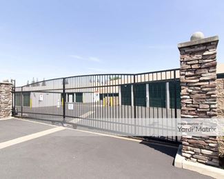 Photo 2 of Extra Space Storage - 1011 Foothills Blvd, Roseville, CA