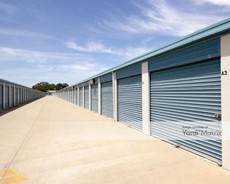 Photo 4 of Joiner Parkway Self Storage - 108 Joiner Pkwy, Lincoln, CA