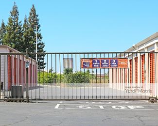 Photo 2 of Public Storage - 3200 Mather Field Road, Rancho Cordova, CA
