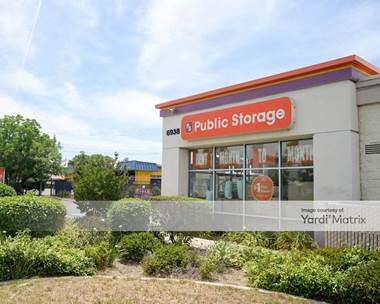 Storage Units for Rent available at 6938 Franklin Blvd, Sacramento, CA 95823