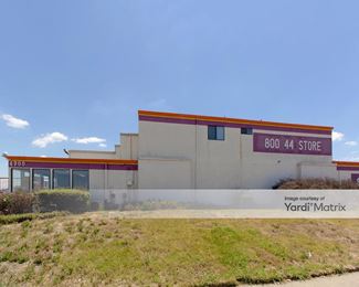 Photo 5 of Public Storage - 4900 Roseville Road, North Highlands, CA