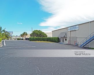 Photo 5 of Kelsey Industrial Self Storage - 1375 Old Dixie Hwy, Lake Park, FL