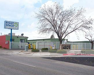 Photo 2 of RightSpace Storage - 4801 Eubank Blvd NE, Albuquerque, NM