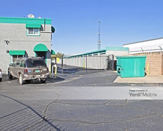 Photo 3 of Extra Space Storage - 4715 Mcleod Road NE, Albuquerque, NM