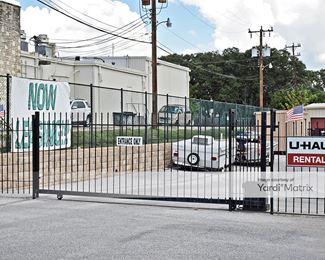 Photo 4 of Sterling Storage - 7250 Tezel Road, San Antonio, TX