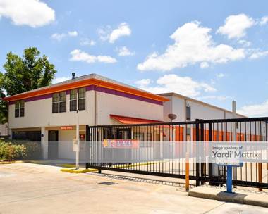 Storage Units for Rent available at 1938 NE Loop 410, San Antonio, TX 78217