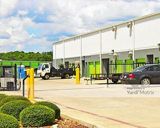 Photo 2 of Extra Space Storage - 4515 De Zavala Road, San Antonio, TX