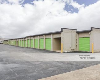 Photo 5 of Extra Space Storage - 6110 Walzem Road, San Antonio, TX