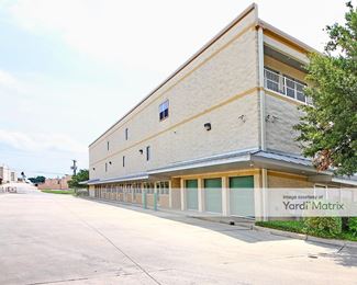 Photo 3 of SurePoint Self Storage - 17305 Interstate 35 North, Schertz, TX
