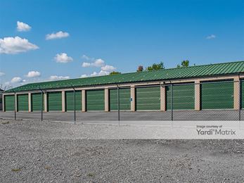 Photo 2 of CubeSmart Self Storage - 6201 Fremont Road, East Syracuse, NY