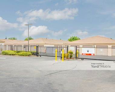 Storage Units for Rent available at 1550 Vineyard Road, Roseville, CA 95678