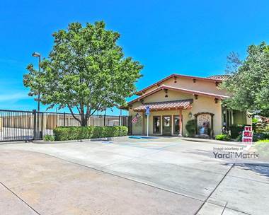 Storage Units for Rent available at 2229 Kausen Drive, Elk Grove, CA 95758