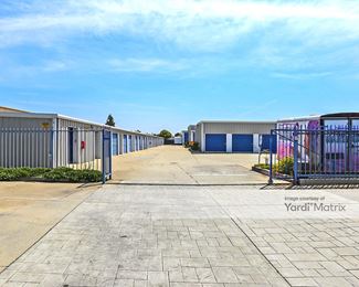Photo 2 of Secured Self Storage - 535 Industrial Drive, Galt, CA