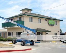 Image for Extra Space Storage - 6900 Franklin Blvd, Sacramento, CA