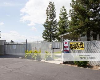 Photo 4 of United Self Storage - 3311 Q Street, North Highlands, CA