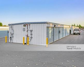 Photo 3 of 1st American Self Storage - 2928 Scotland Drive, Antelope, CA