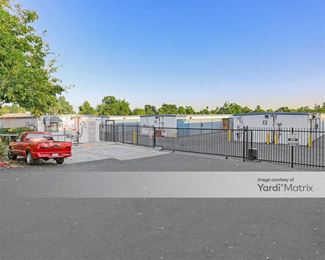 Photo 4 of 1st American Self Storage - 2928 Scotland Drive, Antelope, CA