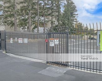 Photo 3 of Store Here Self Storage - 7951 Folsom Blvd, Sacramento, CA