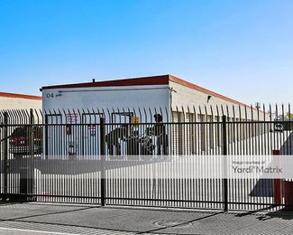 Photo 2 of Freeport Self Storage - 1476 Blair Avenue, Sacramento, CA